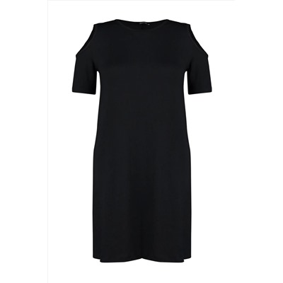 Siyah A-line Cut-Out Detaylı Yazlık Örme Büyük Beden Elbise TBBSS22EL2986