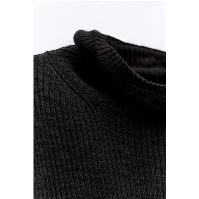 FEW ITEMS LEFT RIBBED FINE KNIT SWEATER