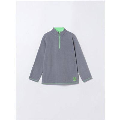 Fleece with zip