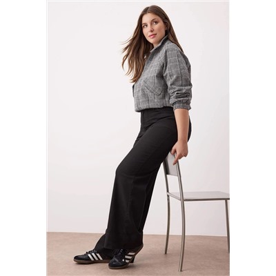 Siyah Yüksek İspanyol Paça Denim Büyük Beden Flare Jeans TBBAW26CJ00032