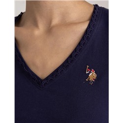 SCALLOP TRIM V-NECK T-SHIRT