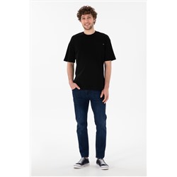 Erkek Comfort Fit Bisiklet Yaka Siyah Tişört