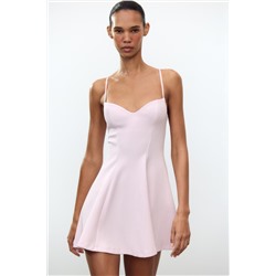 DRESS WITH SWEETHEART NECKLINE