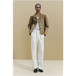 JOGGERS WITH PLEAT DETAIL