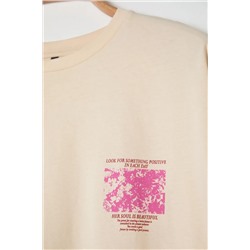 Bej Oversize Fit %100 Pamuk Ön ve Arka Baskılı Örme Büyük Beden T-Shirt TBBSS25BF00002