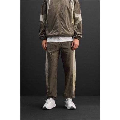 PANTALÓN JOGGER TÉCNICO COLOR BLOCK