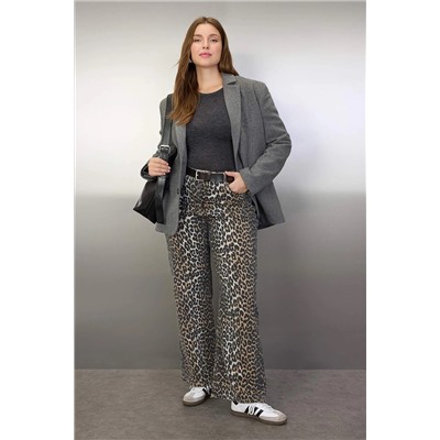 Çok Renkli Yüksek Bel Leopar Desenli Straight Fit Büyük Beden Jeans TBBAW25CJ00003