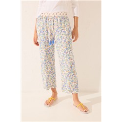 Pantalón Capri viscosa flores multicolor