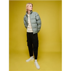 Steppjacke mit Stehkragen