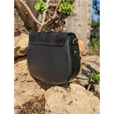 PELLE · 2704 Negro