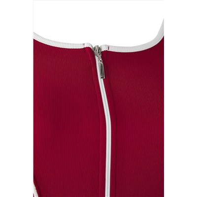 Bordo Teen Kontrast Biye Detaylı Fitted/Vücuda Oturan Fermuarlı Yaka Esnek Örme Bluz TBBAW26AF00041