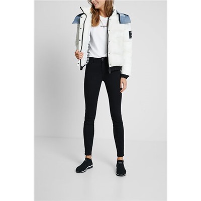 Chaqueta corta acolchada doble capucha