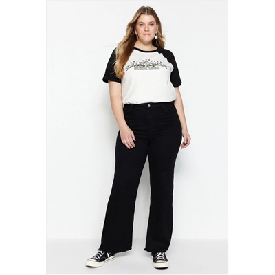Siyah Yüksek Bel Pis Uç Detaylı Geniş Paça Comfort Büyük Beden Wide Leg Jeans TBBSS23CJ00009