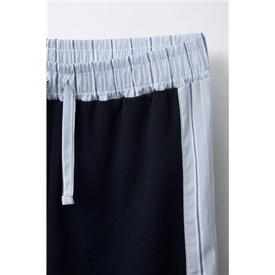 WIDE-LEG TROUSERS WITH STRIPED TAPING