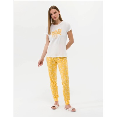 Krem Pijama Takımı