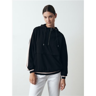 Gestrickter Hoodie