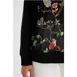 Sudadera bordados tul