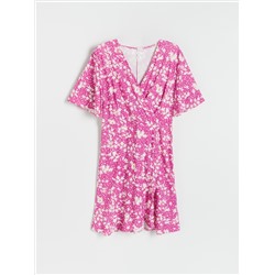 Gemustertes kleid