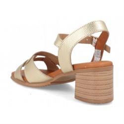 3485 - BDA
                SANDALIAS DE TACÓN