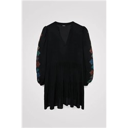 Vestido mangas étnicas