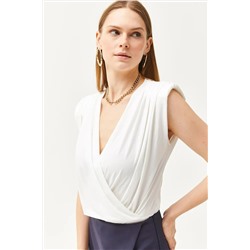 Olalook Kadın Beyaz Drape Detaylı Kruvaze Yaka Altı Çıtçıtlı Bodysuit BDY-00000048
