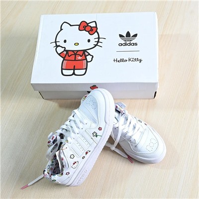 Подростковые кроссовки  Adida*s 🩵 Hello Kitty