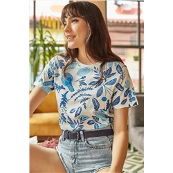 Olalook, Kadın Ekru Mavi Çiçek Baskılı T-shirt TSH-19000161