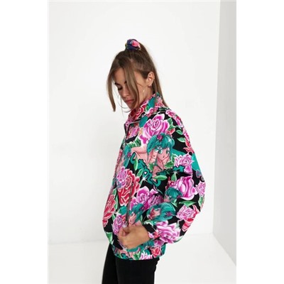 Chaqueta corta estampada