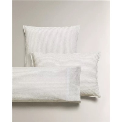 STRIPED PILLOWCASE