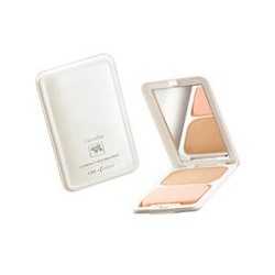 Тональная основа EDELWEISS WHITENING Giffarine 12 гр/ Giffarine EDELWEISS WHITENING COMPACT FOUNDATION OIL CONTROL 12 gr