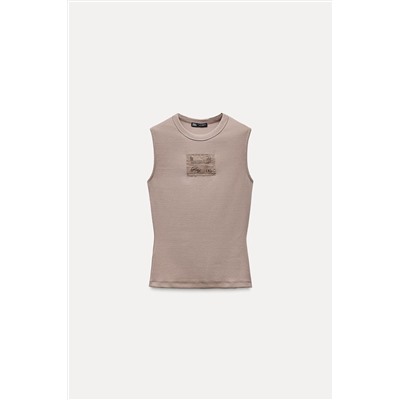 FRONT LABEL TOP