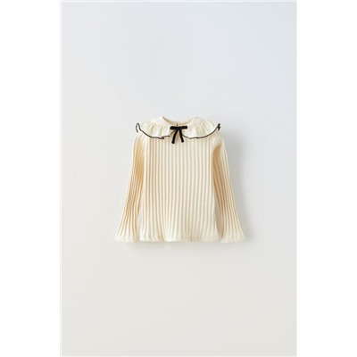 RIBBED TOP WITH BOW AND COLLAR DETAIL