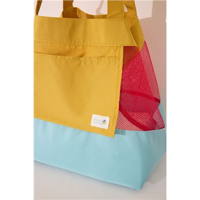 Bolso mesh y nylon estampado blanco