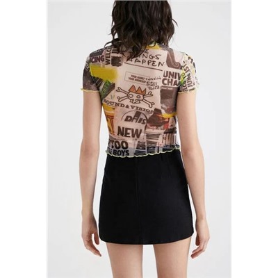 Camiseta slim tul periódicos