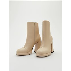 Stiefeletten mit Hohem Absatz