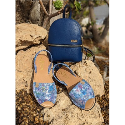 AB.Zapatos · 320-8 · estampado azul +AB.Z · 147  (430) azul