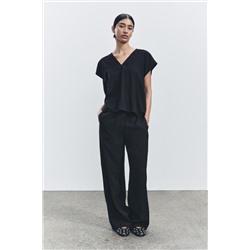 ZW COLLECTION FLOWING V-NECK TOP