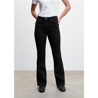 Jeans flare tiro medio -  Mujer | MANGO OUTLET España