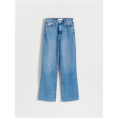 Jeans mit weitem Bein