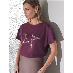 Нарядная футболка с блестящим принтом