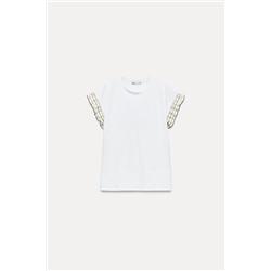 T-SHIRT EMBELLISHED WITH RHINESTONES