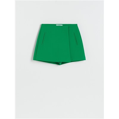 Skort
