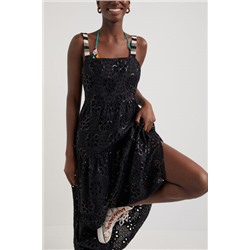 Vestido maxi bordado suizo