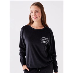 LC Waikiki Bisiklet Yaka Nakışlı Uzun Kollu Kadife Kadın Pijama Takımı, LCW DREAM                                            
                                            Bisiklet Yaka Nakışlı Uzun Kollu Kadife Kadın Pijama Takımı