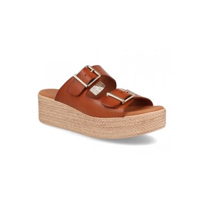 310 - BDA
                SANDALIAS DE PLATAFORMA