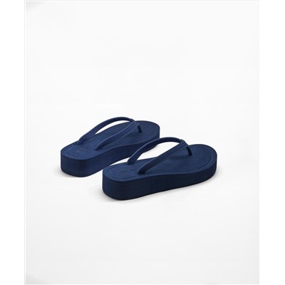Beachwear platforms