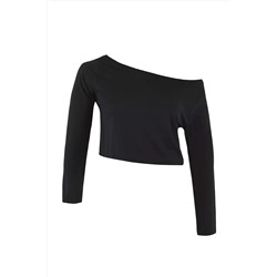 Siyah-Beyaz 2'li Paket %100 Pamuk Asimetrik Kayık Yaka Crop Örme T-Shirt TBBAW26BF00001