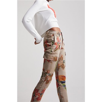 Pantalón cargo camoflower