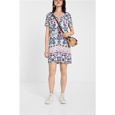 Vestido boho floral tipo camiseta