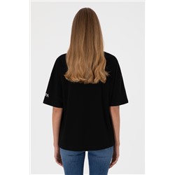 Kadın Siyah Oversize Bisiklet Yaka Tişört